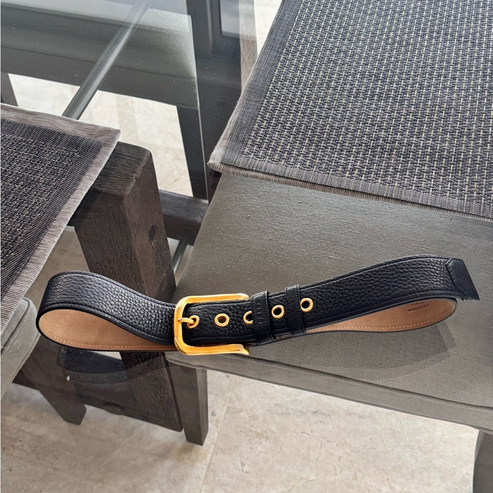 Prada belt size 32/80